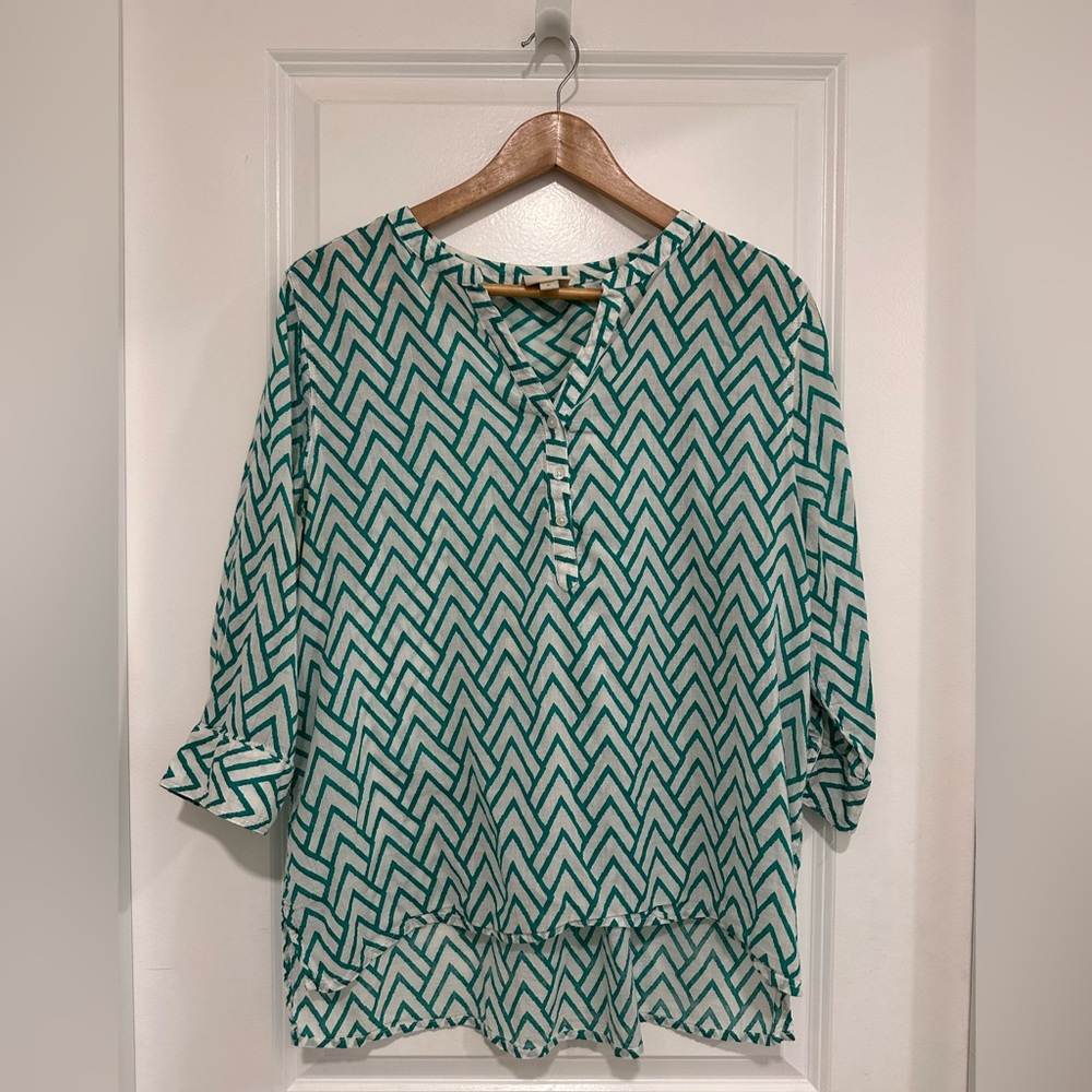 St. John's Bay Teal Chevron Blouse Women’s Petite Large 100% Cotton